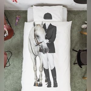 LIGHLY USED snurk duvet cover!!! original prices: 175$ 0 stains!!!!